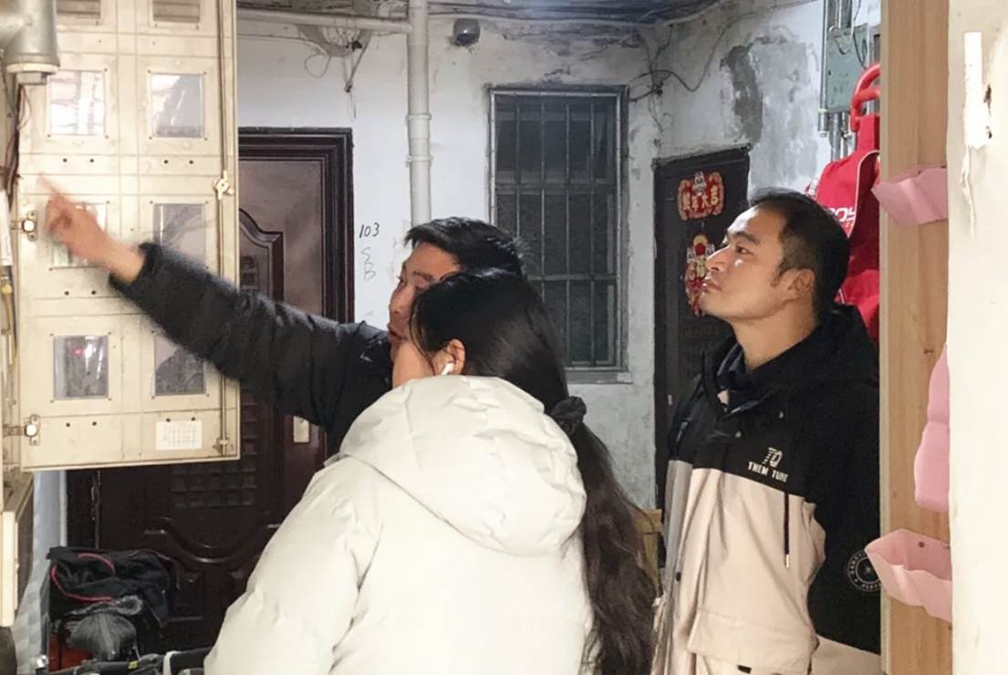 码”智能充电站“见缝插针”建起来动真碰硬丨为老旧小区添安全“